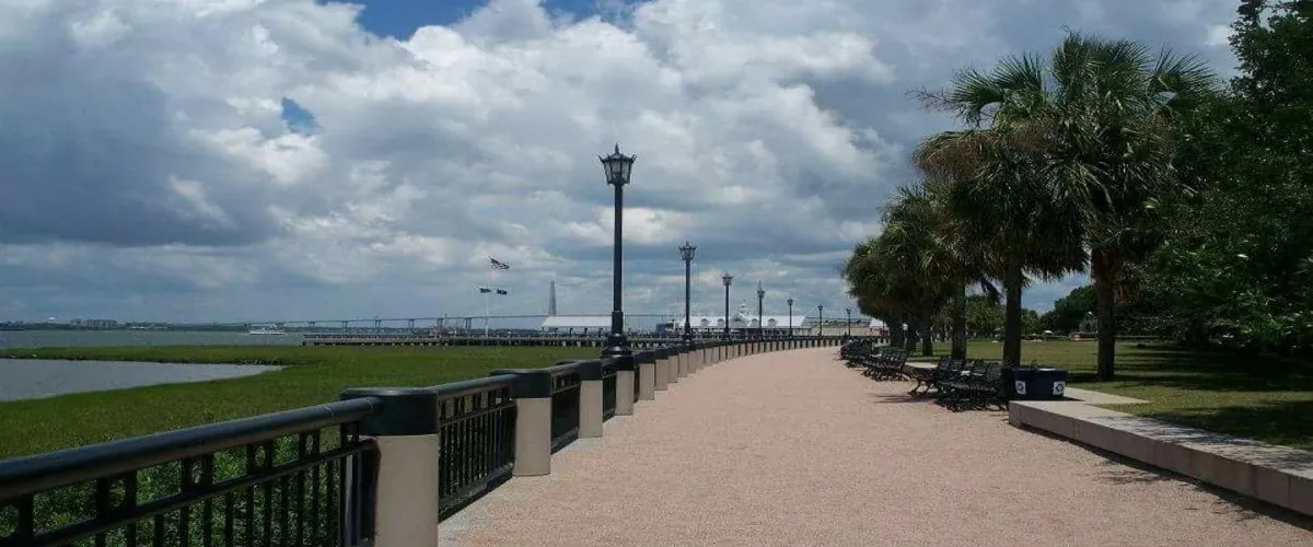 Foto 1 City Gallery at Waterfront Park