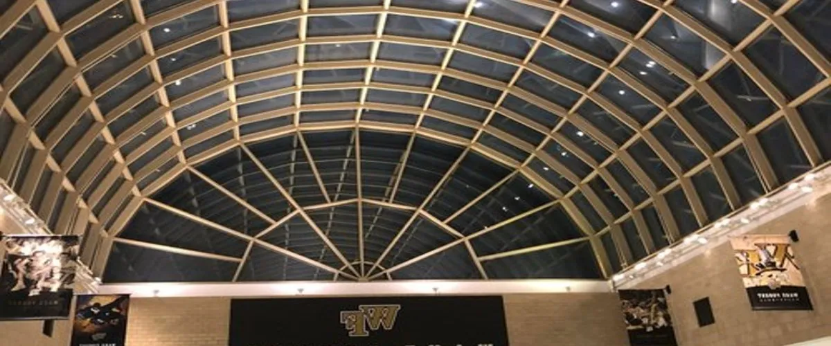 Foto 3 LJVM Coliseum